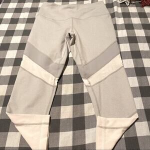 Zella Lightweight Yoga Leggings w/ Mesh Women's Size Small Gray & White